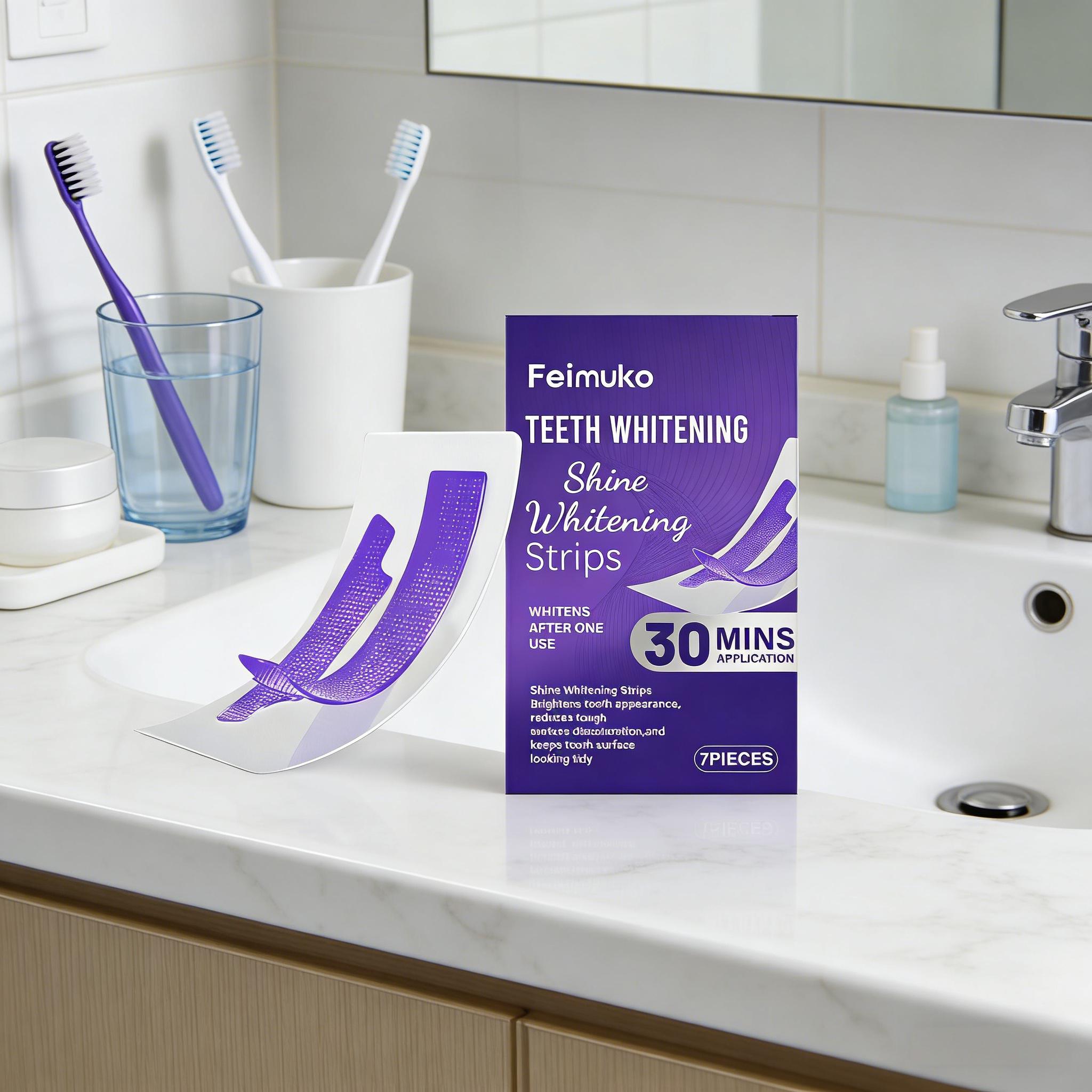 Strisce Sbiancanti per Denti:  - Teeth Whitening Strips Permanent recensione e prezzo